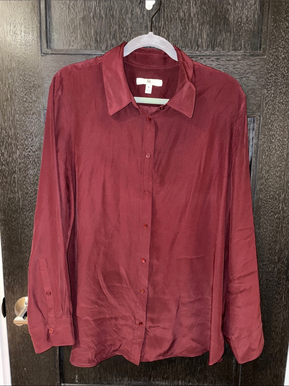 Banana Republic 100% silk burgundy button down blouse